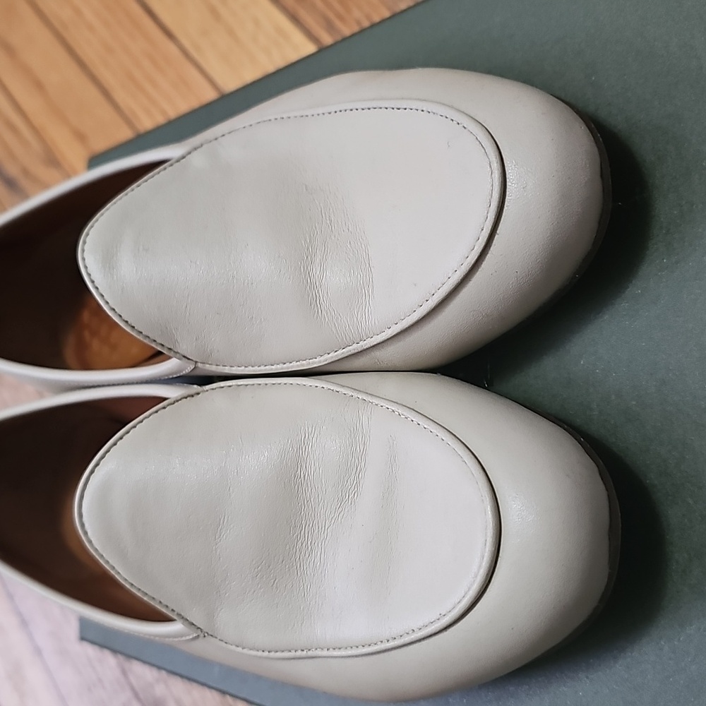 Beckett Simonon Greta Belgian Loafers Size 8 In Dove - Picture 4 of 7